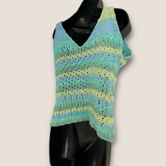 Blue knitted blouse size large handmade - Picture 7 of 7